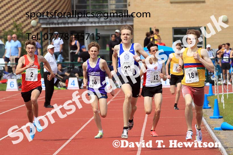 Mens Under-17s 800 metres, 2022 Northern Inter Counties U17s and U15s Track and Field, York, Thursday, June 2nd. Photo: David T. Hewitson/Sports for All Pics